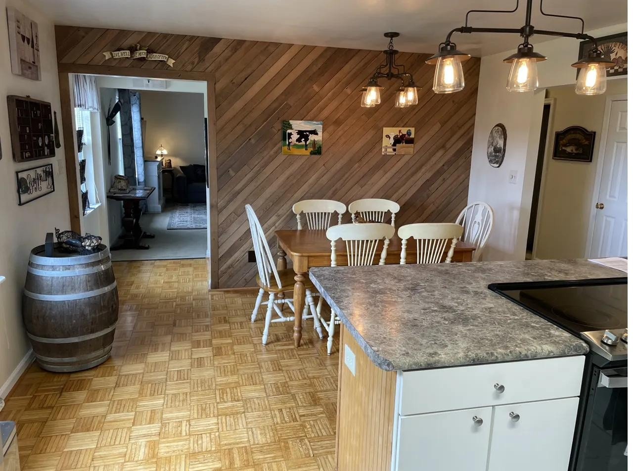 Riverview kitchen wood wall detail