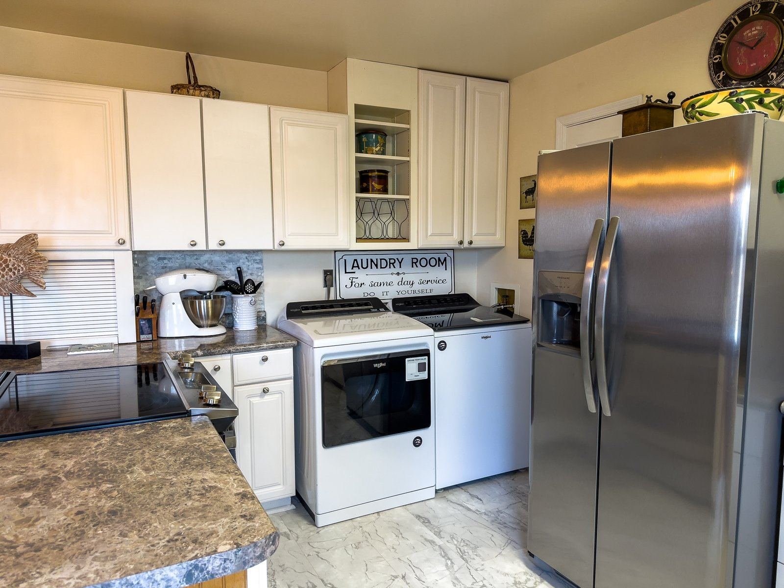 In-suite washer and dryer
